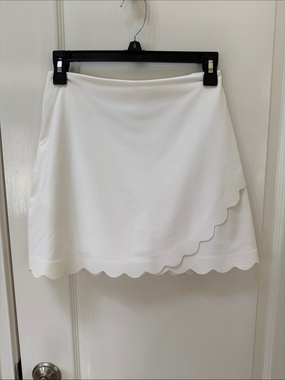 johnnie-O White Scalloped Skirt
